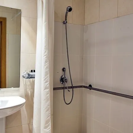 Hotel Barcelona Mollet Porta De Gallecs 3*