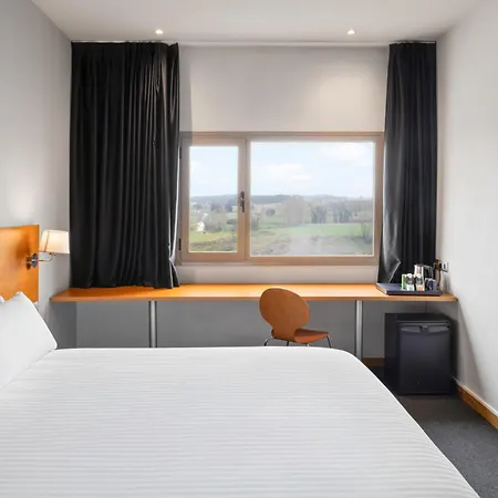 Barcelona Mollet Porta De Gallecs 酒店