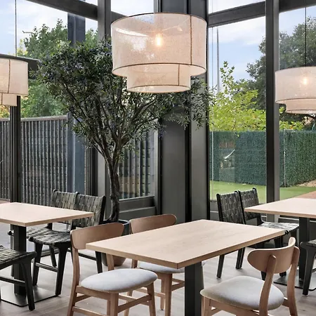 酒店 Barcelona Mollet Porta De Gallecs 3*